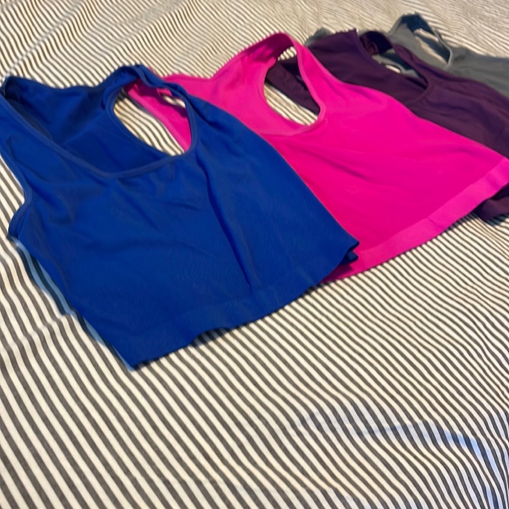 Racerback crop top, exercise tank